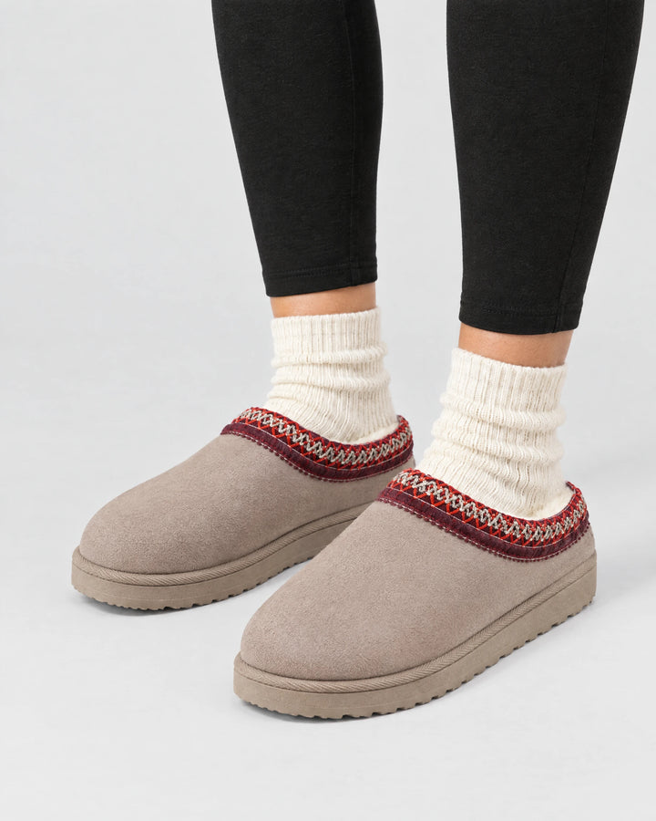 CURVD Cozy Suede-Look Slippers