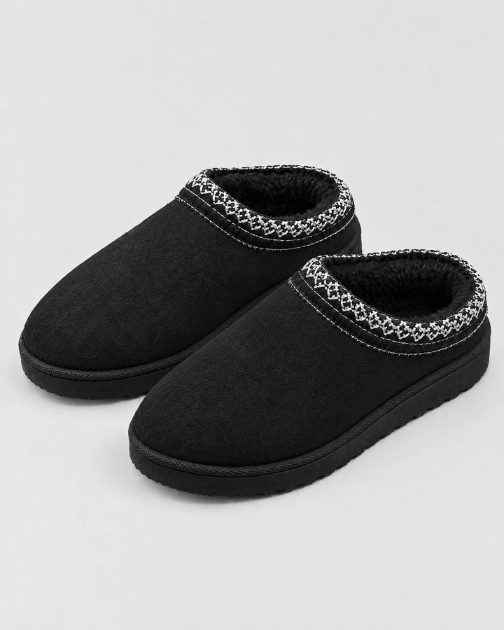 CURVD Cozy Suede-Look Slippers in Classic Black