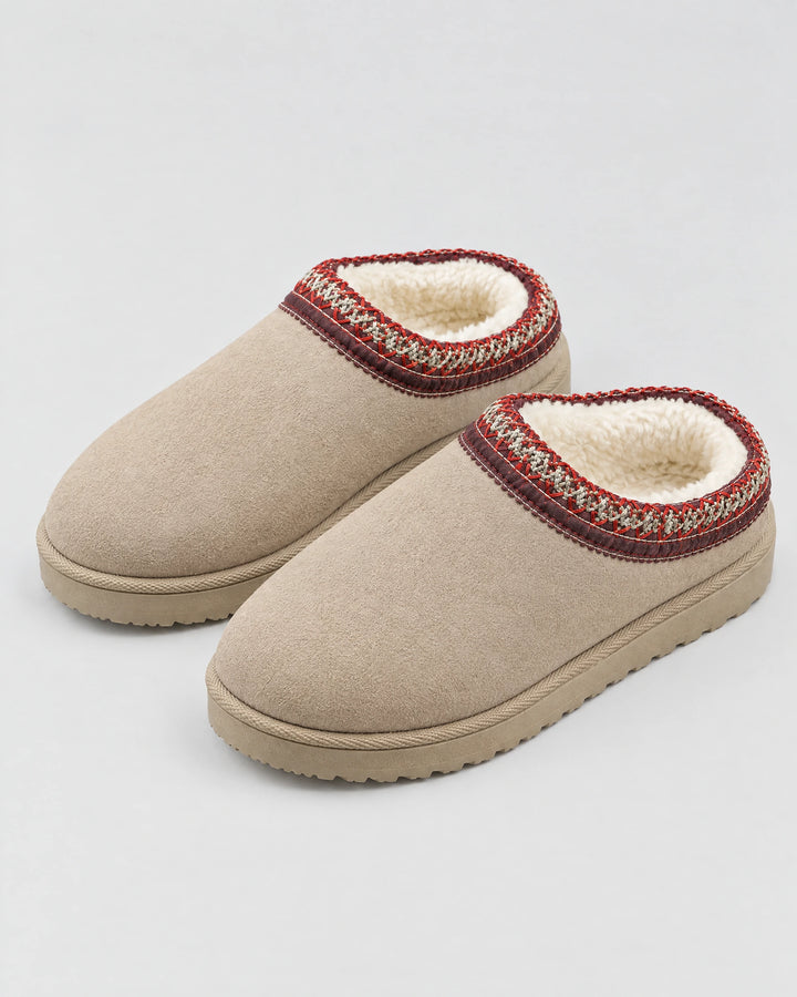 CURVD Cozy Suede-Look Slippers in Sand Beige
