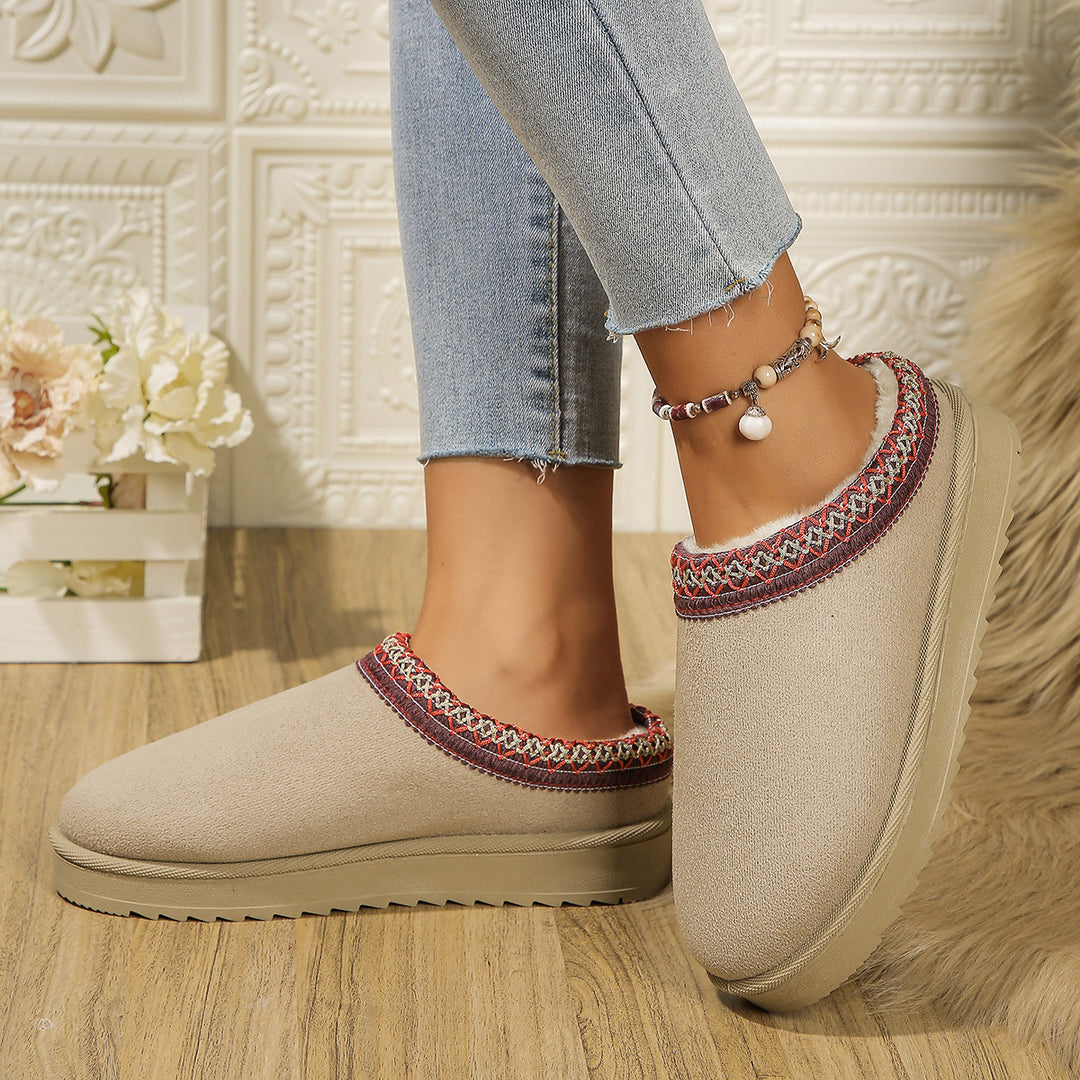 CURVD Cozy Suede-Look Slippers in Beige — original supplier photo